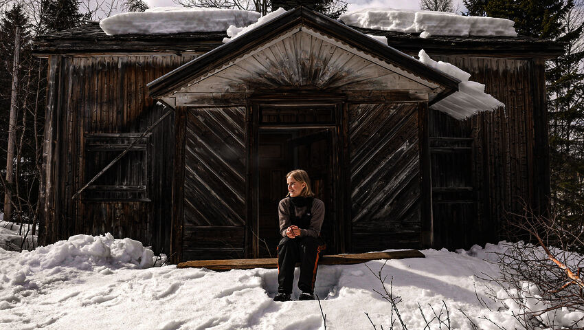 Tiettömän taipaleen takana