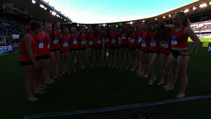 18 x 100 m flickor, final