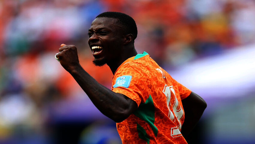 Nicolas Pépé onnistuu maalinteossa toistamiseen