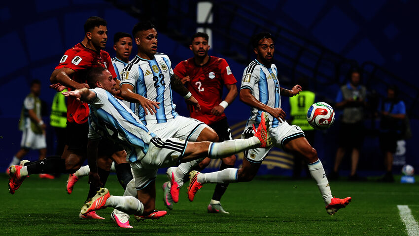 FIFA jalkapallon MM: kooste päivän otteluista