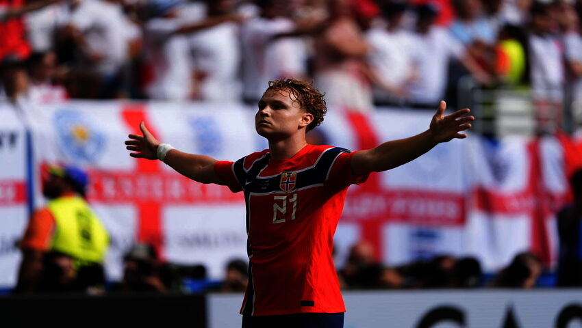 Norge med drömmål mot England