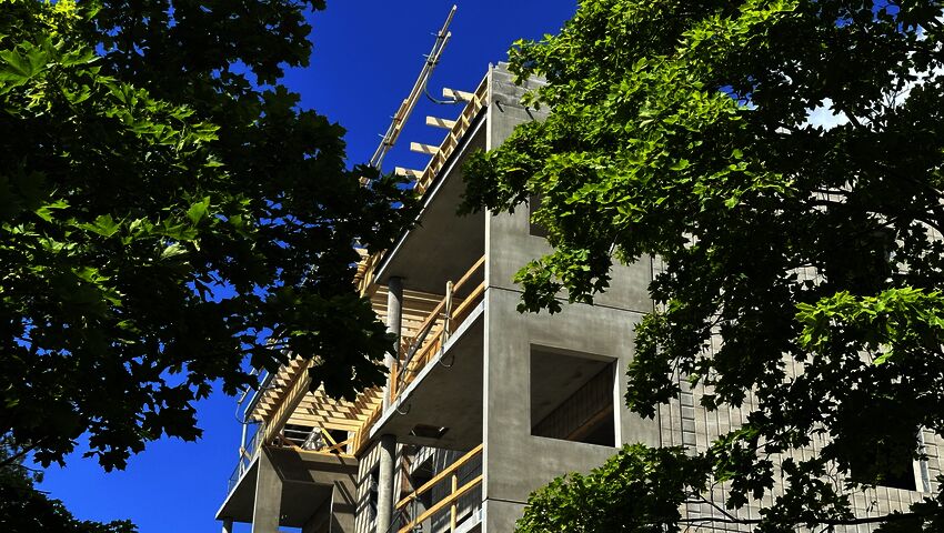 Lohjalainen rakennusyrittäjä povaa asuntokaupan kääntyvän nousuun