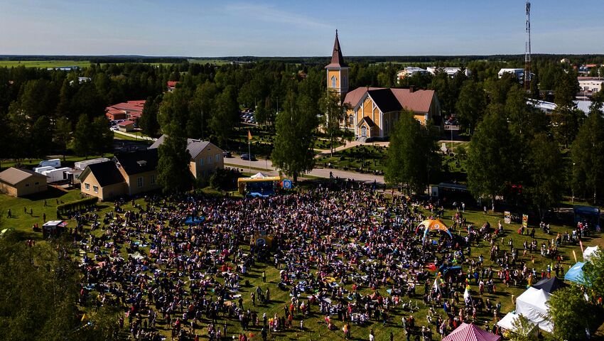Leikitään Pikku Kakkosta