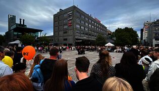 Taiteiden yö täytti Vaasan kadut