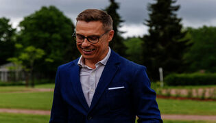 Presidentti Stubb pitää puheen suurlähettiläille