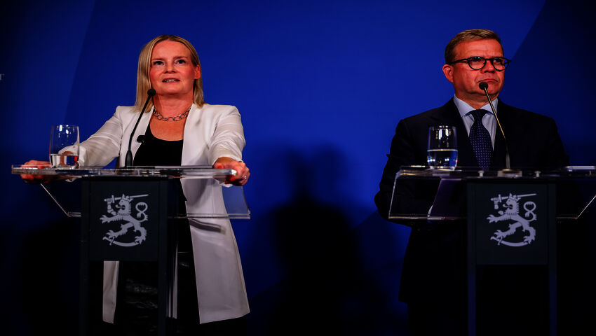 Purra kuvaa korkomenojen kasvua hirvittäväksi
