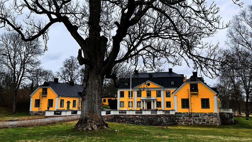 Talot huokuvat historiaa