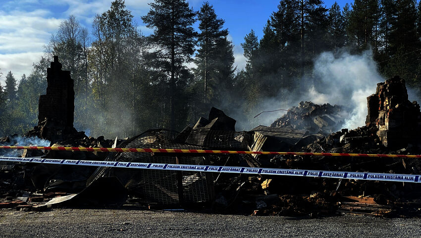 Tapionniemen kyläkartanon palo
