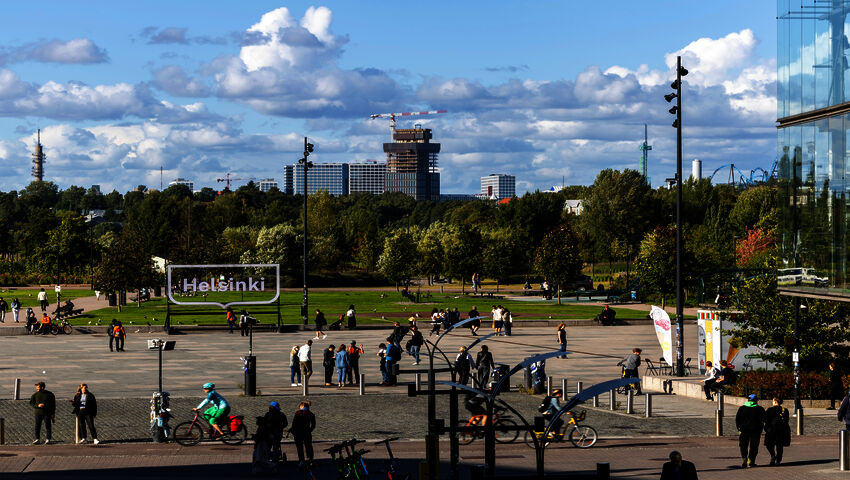 Kansalaistorilla tavatut kaupunkilaiset suhtautuvat the Nodeen pääosin positiivisesti