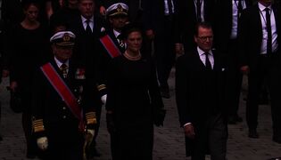 Ruotsin kuninkaallisia Haraldin saattueessa
