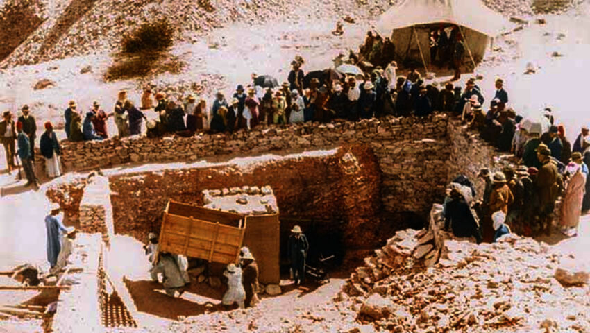 Historia: Egyptin aarteiden metsästys (7)