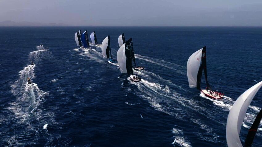 Purjehdusta: 52 Super Series