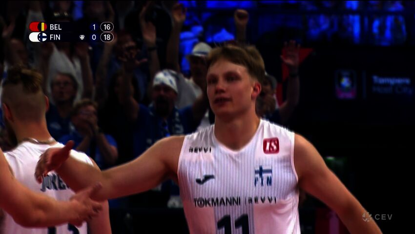 Hurja kamppailu! Suomi 18–16-johtoon 2. erässä 