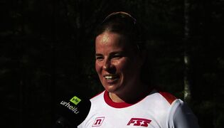Krista Pärmäkoski opettelee ruotsia