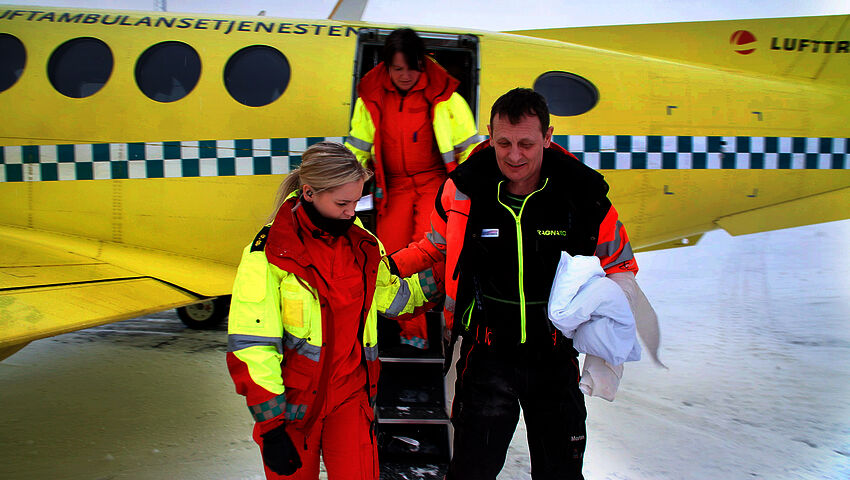 Ambulanssi apuun!