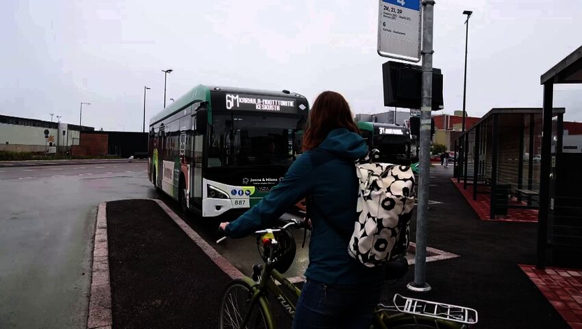 Polkupyörän voi ottaa bussiin ilmaiseksi Kotkassa