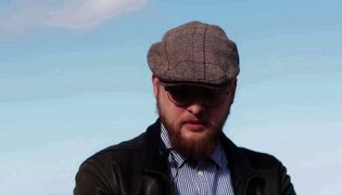 Arttu Nousiainen kertoo, mitä hänelle vastattiin kun kertoi aloittavansa iltaopinnot