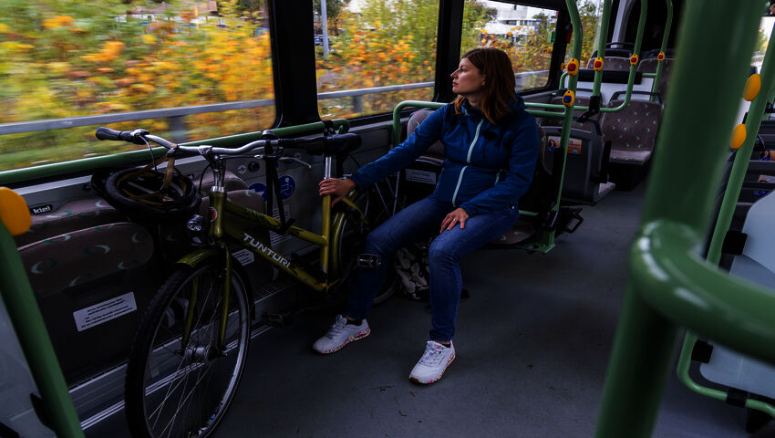 Polkupyörän voi ottaa bussiin ilmaiseksi Kotkassa