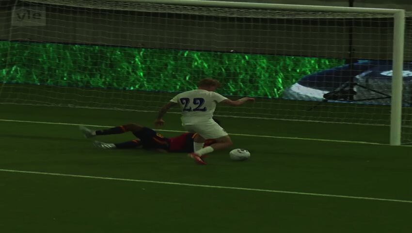 Miska Ylitolva lisäsi Espanjan tuskaa, Pikkuhuuhkajat 2–0 -johtoon