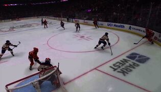  Mikael Granlund tekee esityön Ducksin maaliin