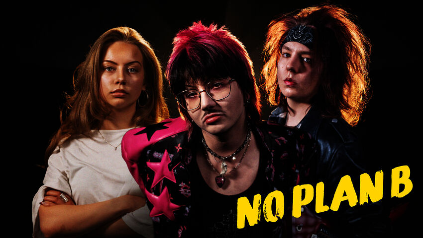 Traileri: No plan B