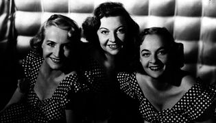 Kolme tyttöä Suomesta - Harmony Sisters