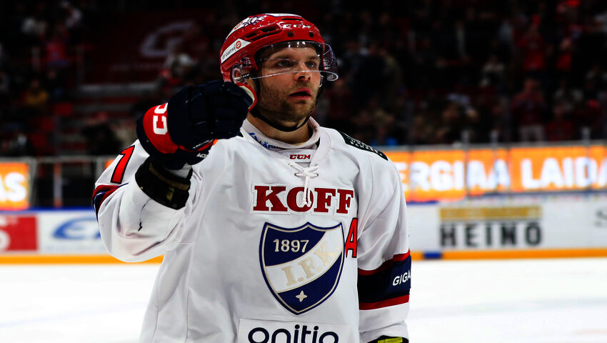 HIFK:n kapteeni Iiro Pakarinen kuvaili Tommi Miettisen ensimmäisiä harjoituksia