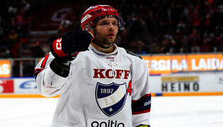 HIFK:n kapteeni Iiro Pakarinen kuvaili Tommi Miettisen ensimmäisiä harjoituksia