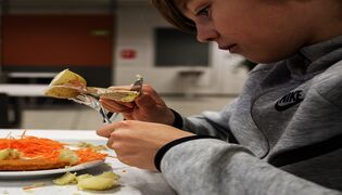 Kuoriperuna sai kehuja Kajaanin koululaisilta