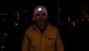 Puoli seitsemän irti