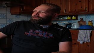 Lukas vill inte använda smarttelefon